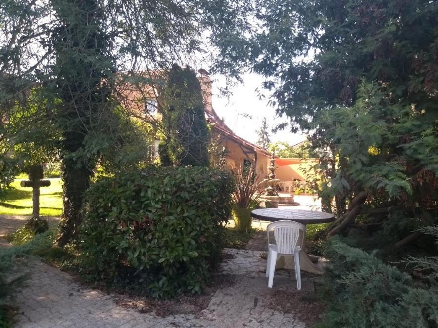 Domaine Oustau Cassou Chez Yanou Et Yanetto Villa Sevignacq Eksteriør billede
